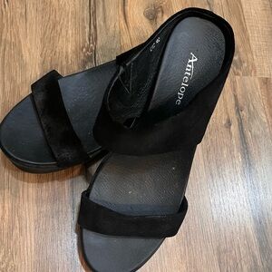 Antelope Women's Black Faina Wedge Sandals Size 9 EU- 40